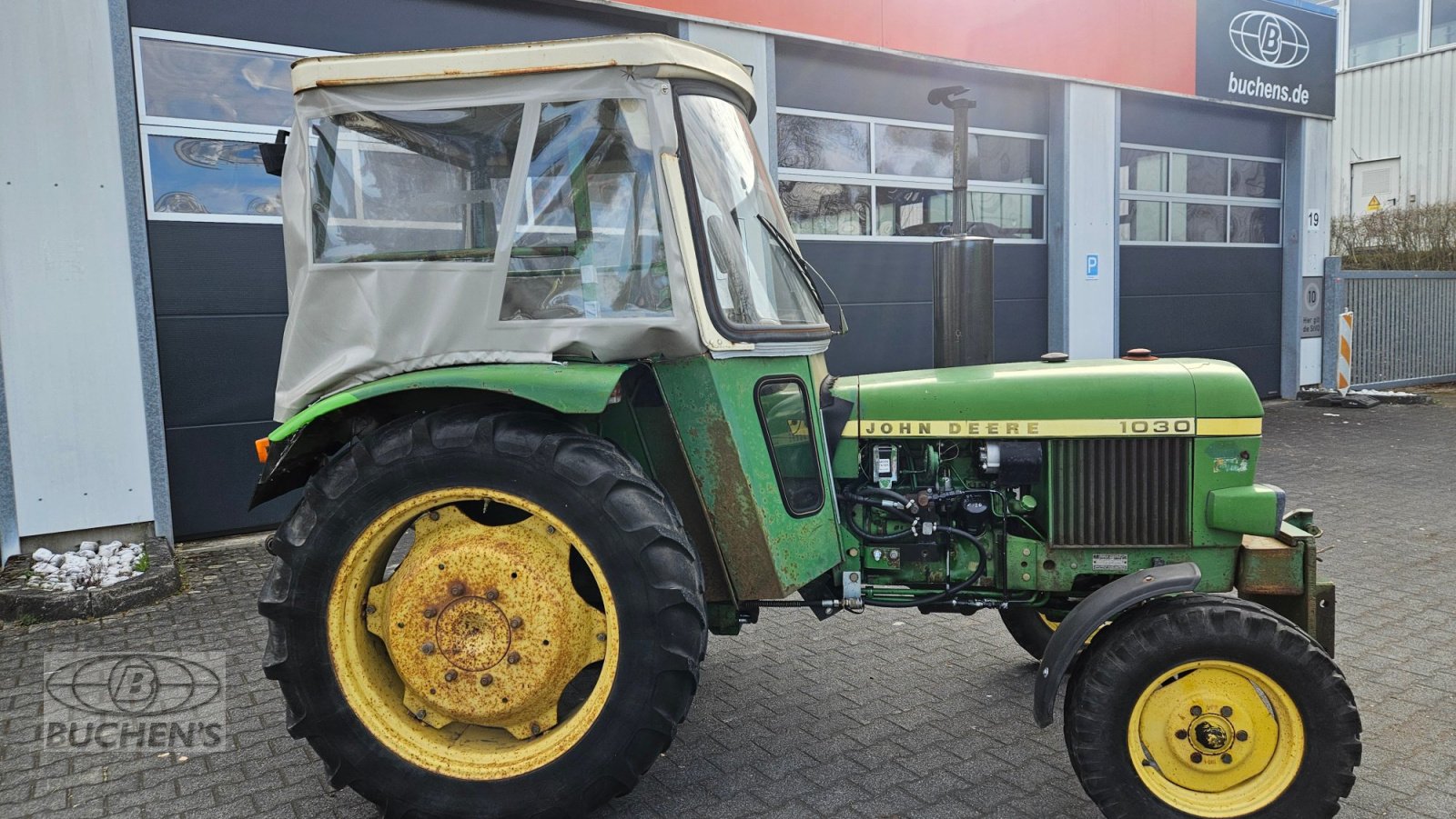Traktor от тип John Deere 1030 S, Gebrauchtmaschine в Olpe (Снимка 18)
