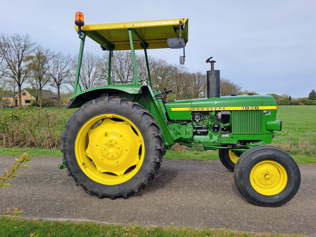 Traktor del tipo John Deere 1030, Gebrauchtmaschine en Wierden (Imagen 4)