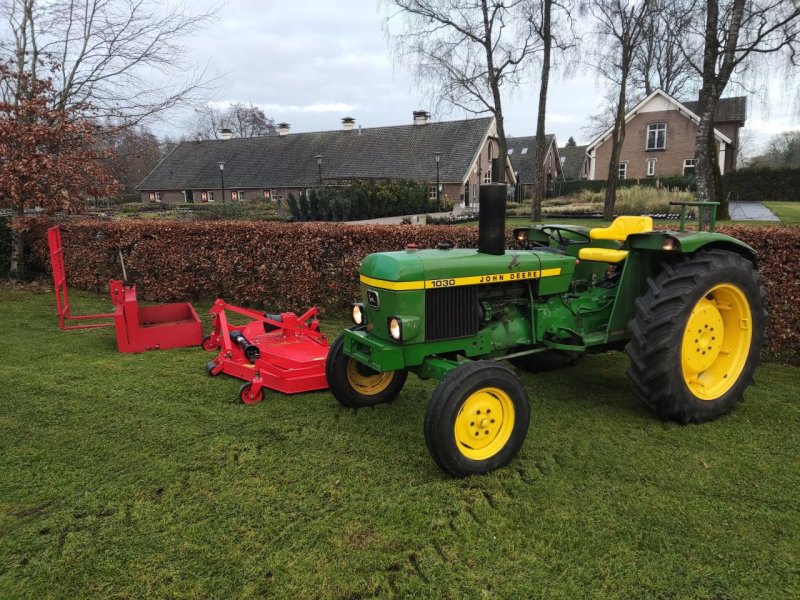 Traktor typu John Deere 1030, Gebrauchtmaschine v Klarenbeek