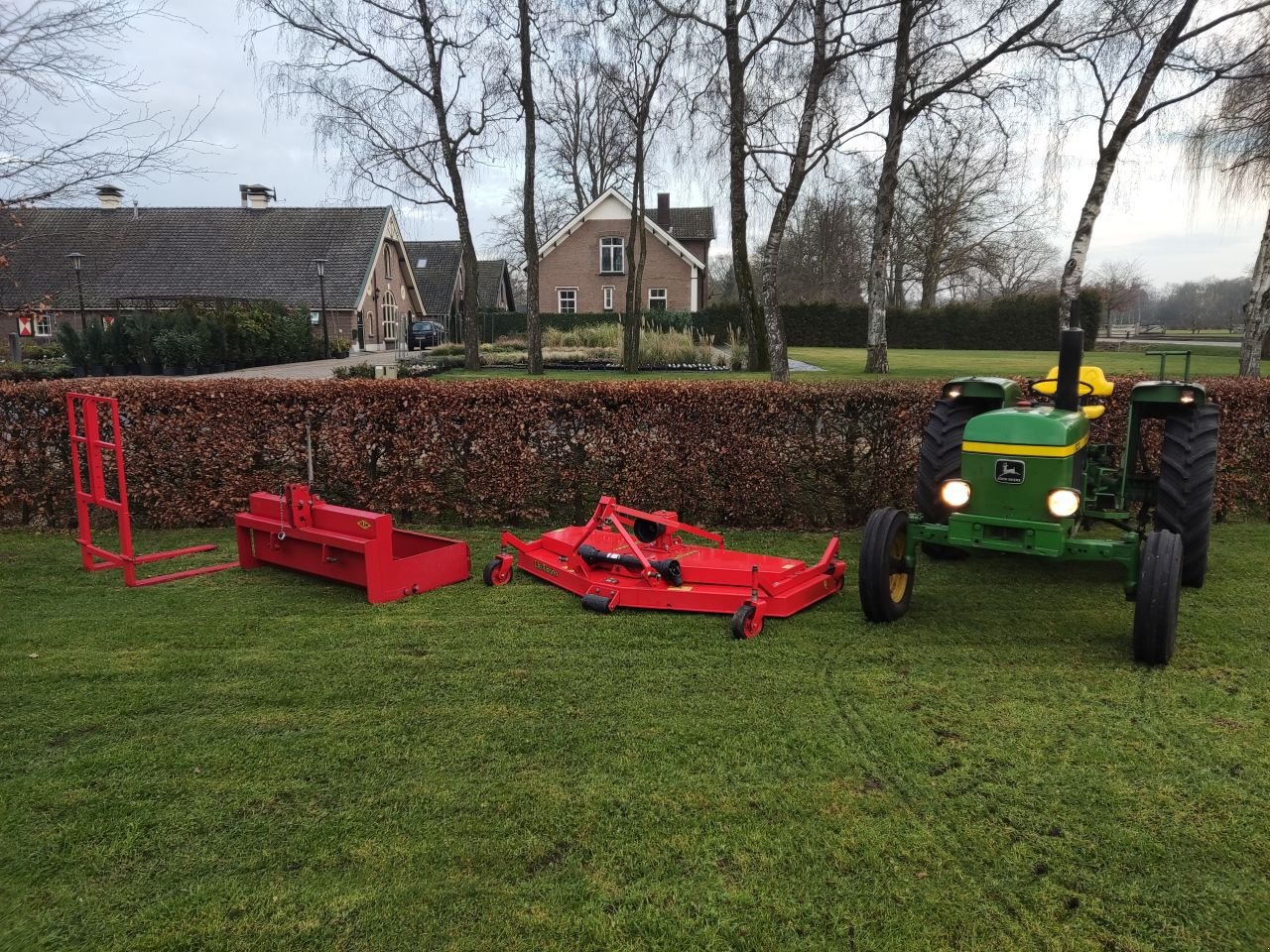 Traktor des Typs John Deere 1030, Gebrauchtmaschine in Klarenbeek (Bild 3)