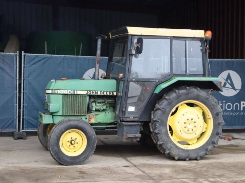 Traktor of the type John Deere 1040, Gebrauchtmaschine in Antwerpen (Picture 1)