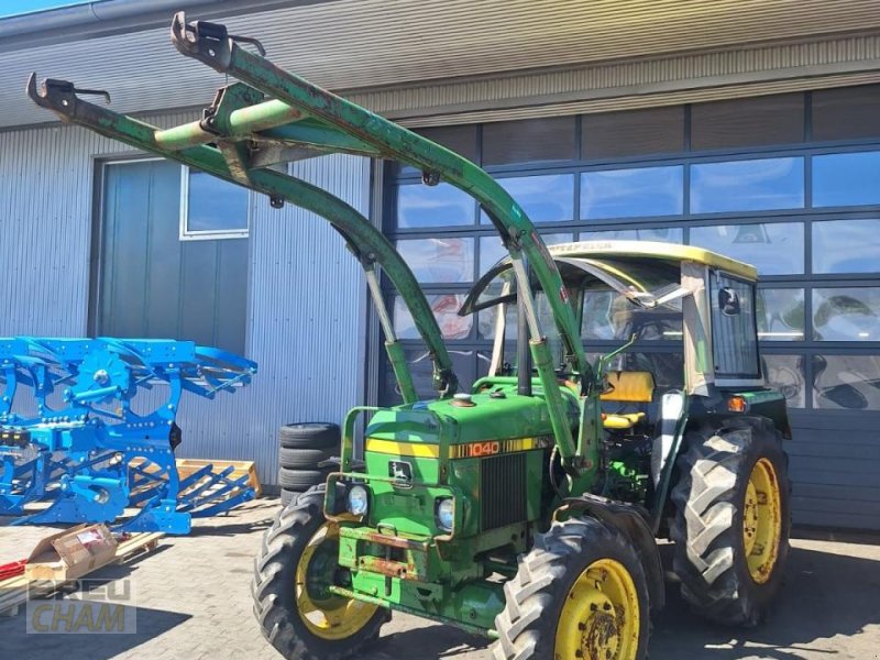 Traktor des Typs John Deere 1040, Gebrauchtmaschine in Cham (Bild 1)