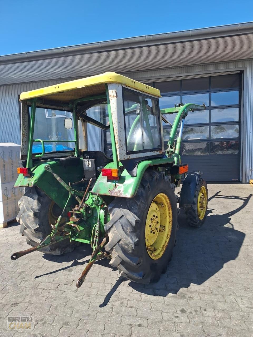 Traktor типа John Deere 1040, Gebrauchtmaschine в Cham (Фотография 3)