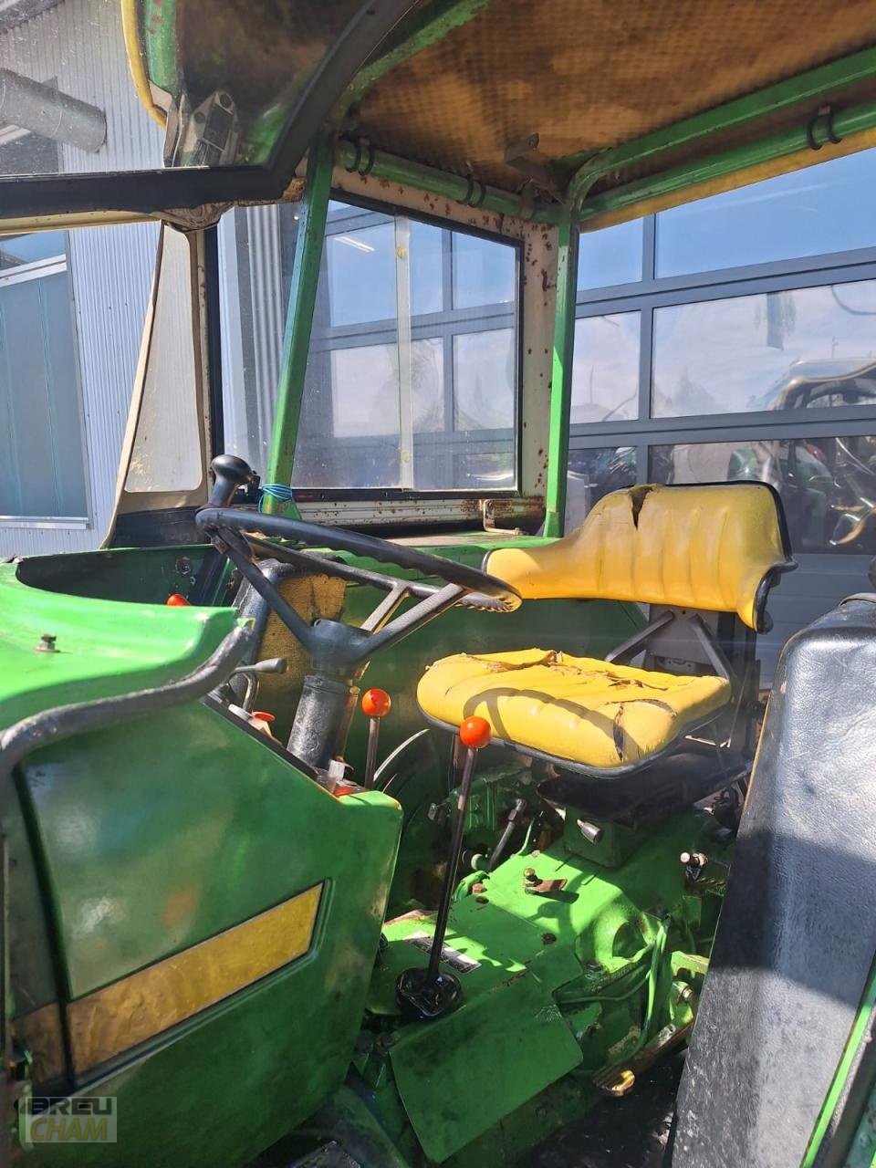 Traktor типа John Deere 1040, Gebrauchtmaschine в Cham (Фотография 8)