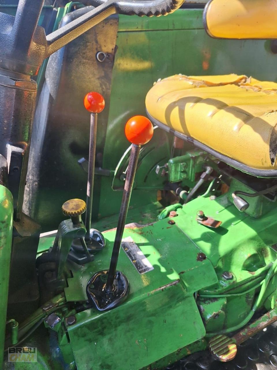 Traktor типа John Deere 1040, Gebrauchtmaschine в Cham (Фотография 9)