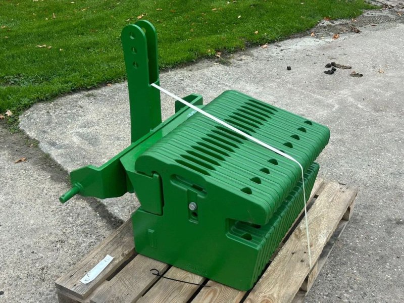 Traktor του τύπου John Deere 1100 KG NIEUW Front gewicht, Gebrauchtmaschine σε Ruinerwold (Φωτογραφία 1)