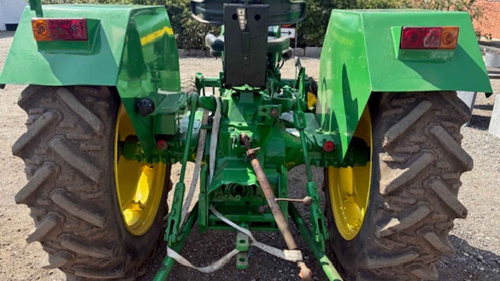 Traktor Türe ait John Deere 1120, Gebrauchtmaschine içinde Dronninglund (resim 11)