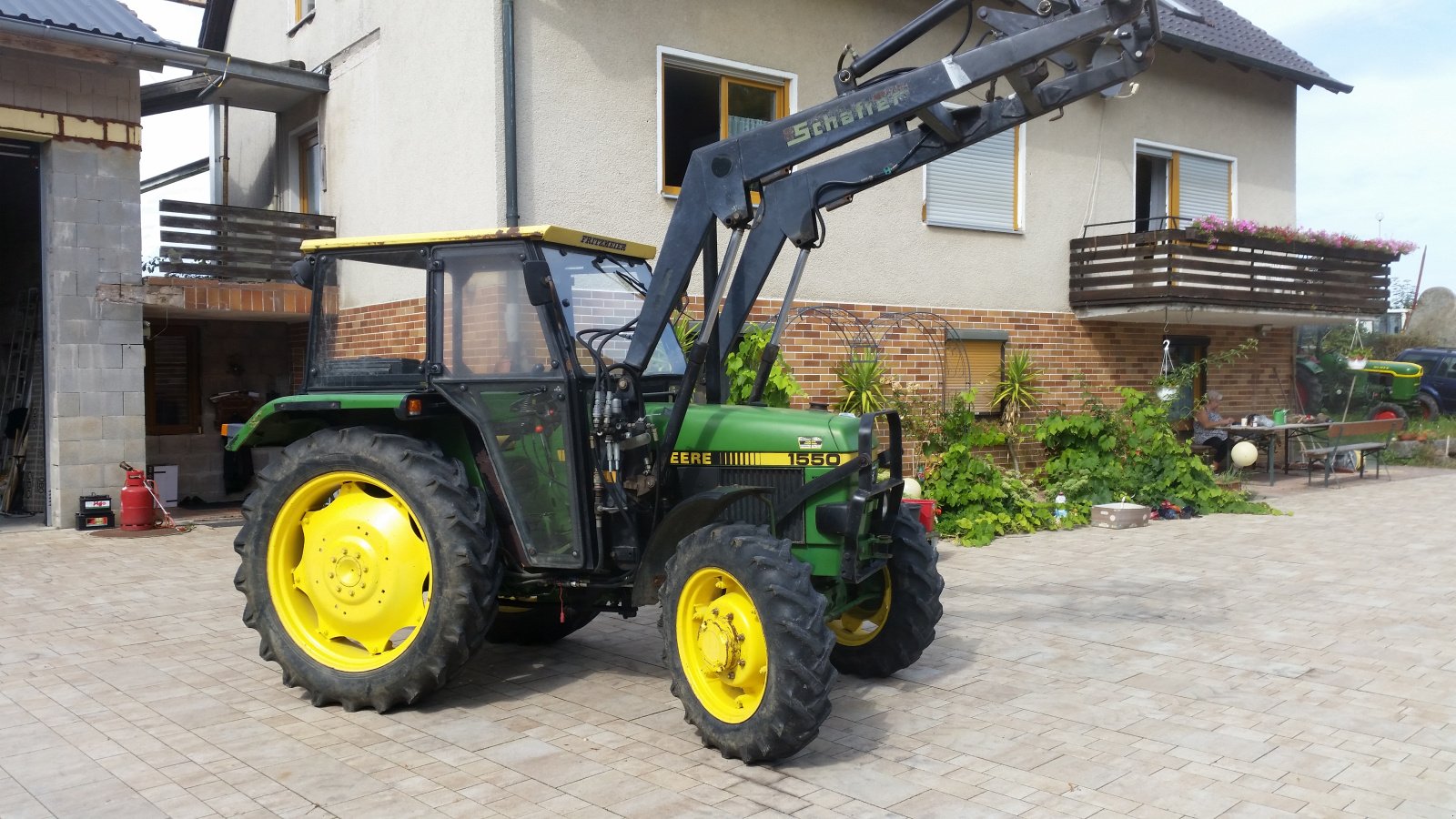 Traktor of the type John Deere 1550, Gebrauchtmaschine in Reuth (Picture 21)