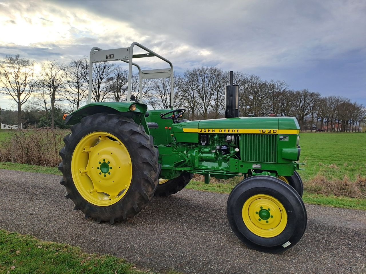 Traktor типа John Deere 1630, Gebrauchtmaschine в Wierden (Фотография 4)