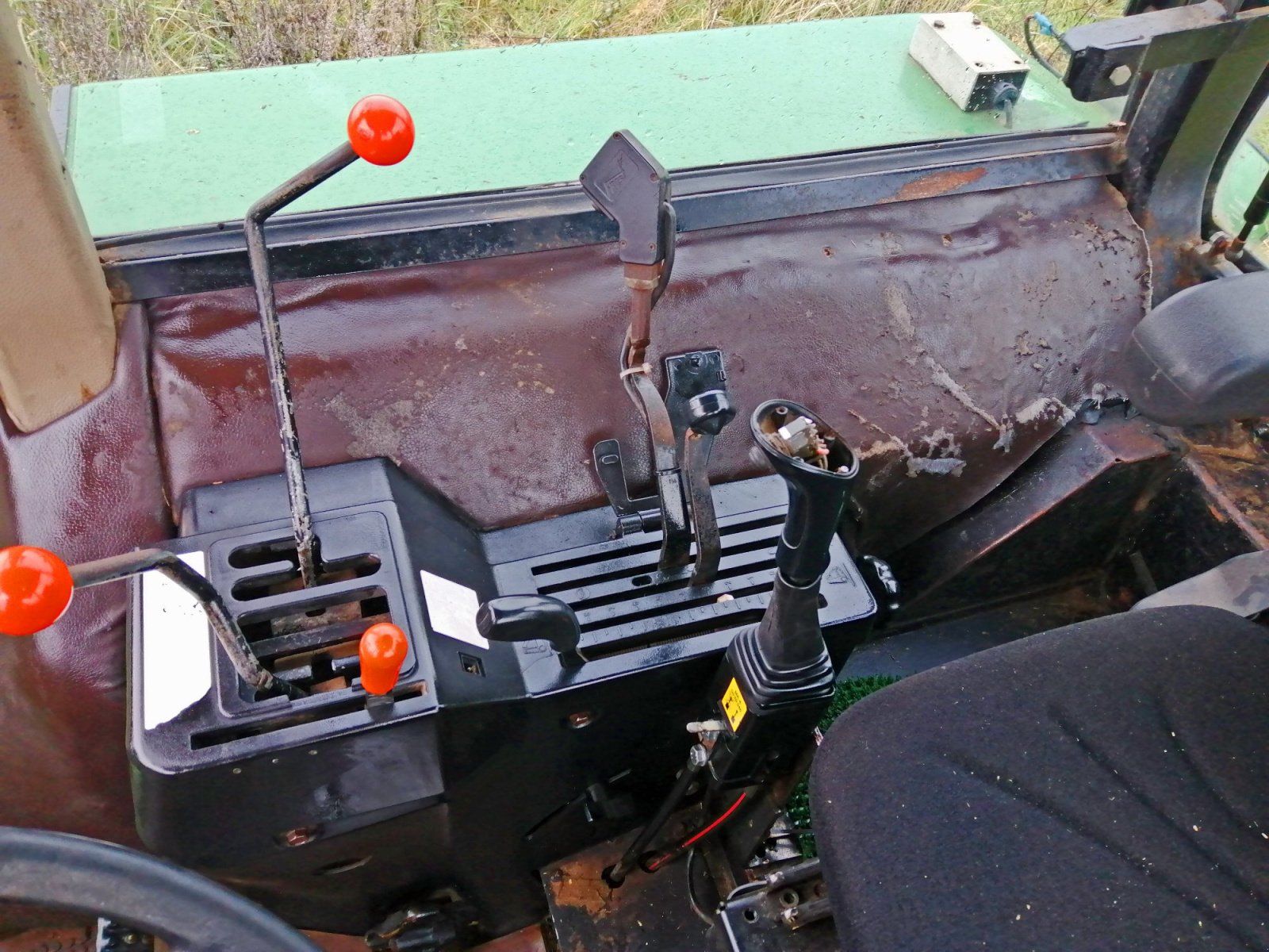 Traktor tip John Deere 1640 A+ Frontlader, Gebrauchtmaschine in Mittelsdorf (Poză 5)