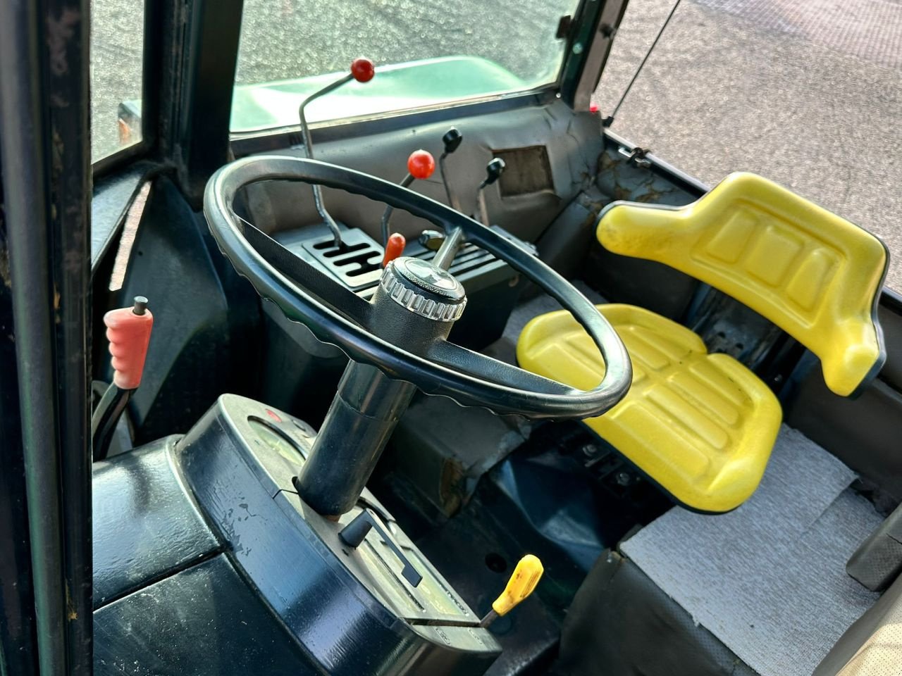 Traktor типа John Deere 1640, Gebrauchtmaschine в Linde (dr) (Фотография 4)