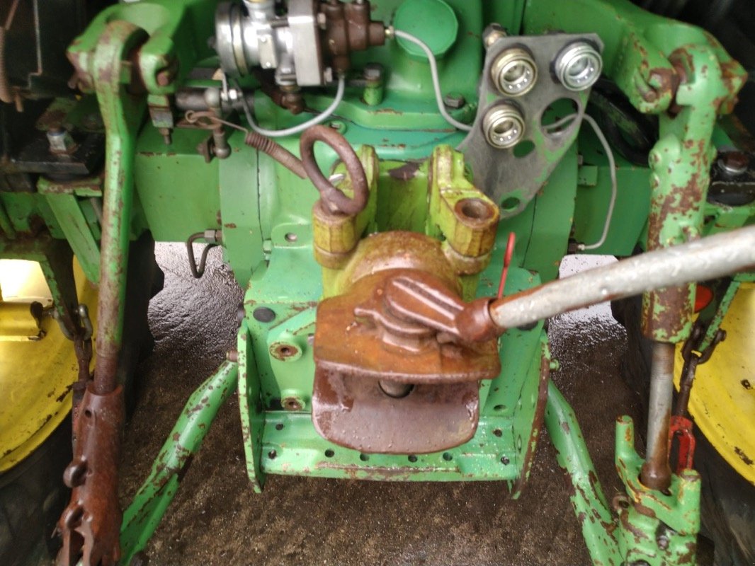 Traktor типа John Deere 1850, Gebrauchtmaschine в Liebenwalde (Фотография 11)