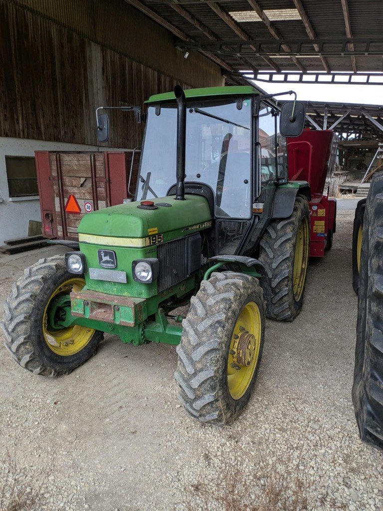 Traktor typu John Deere 1950, Gebrauchtmaschine v Courtedoux (Obrázek 1)