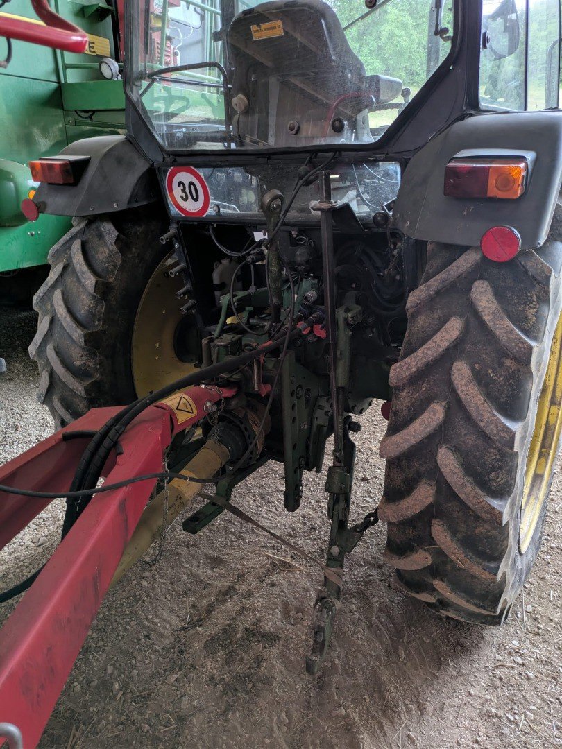 Traktor typu John Deere 1950, Gebrauchtmaschine v Courtedoux (Obrázek 4)