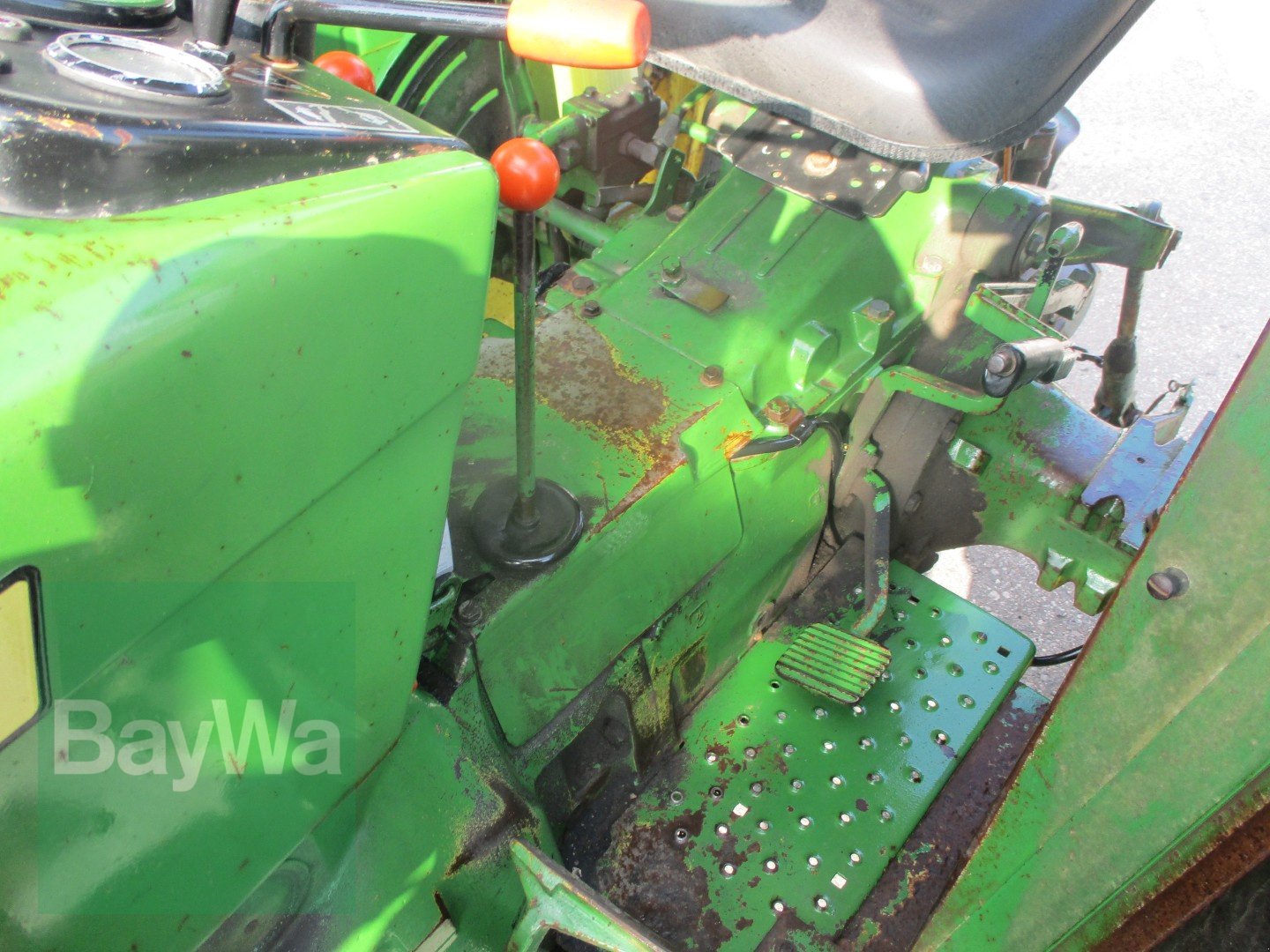 Traktor of the type John Deere 2030 LS, Gebrauchtmaschine in Schönau b.Tuntenhausen (Picture 15)