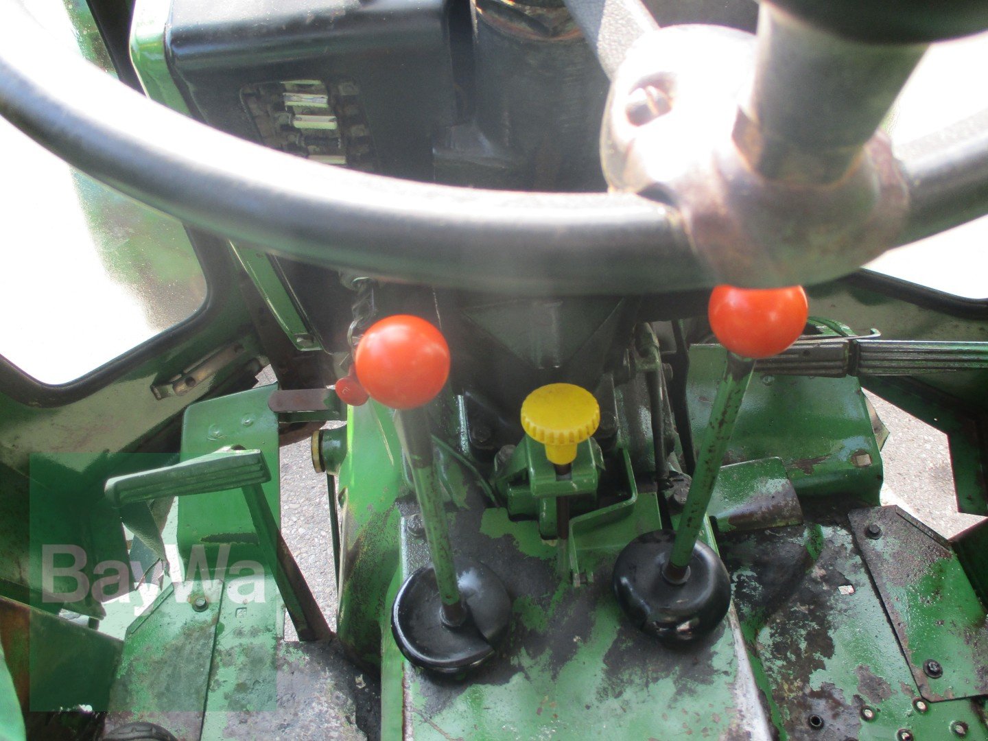 Traktor of the type John Deere 2030 LS, Gebrauchtmaschine in Schönau b.Tuntenhausen (Picture 17)