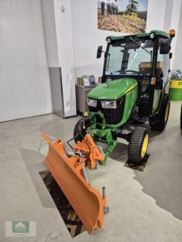 Traktor del tipo John Deere 2032R SnowFox-Aktion, Gebrauchtmaschine en Klagenfurt (Imagen 3)