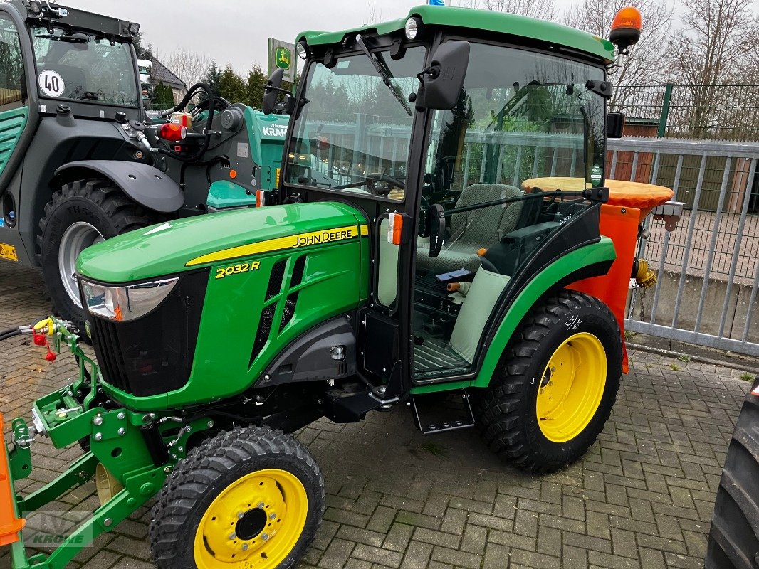 Traktor za tip John Deere 2032R, Gebrauchtmaschine u Alt-Mölln (Slika 1)