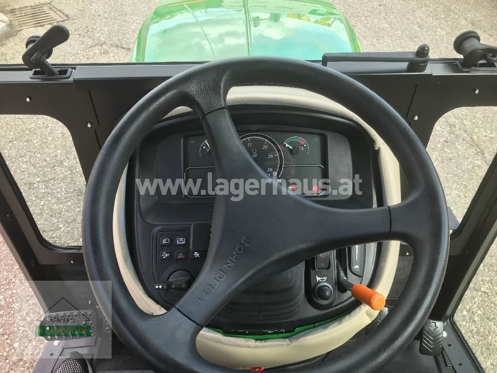 Traktor of the type John Deere 2038 R, Neumaschine in Wartberg (Picture 5)