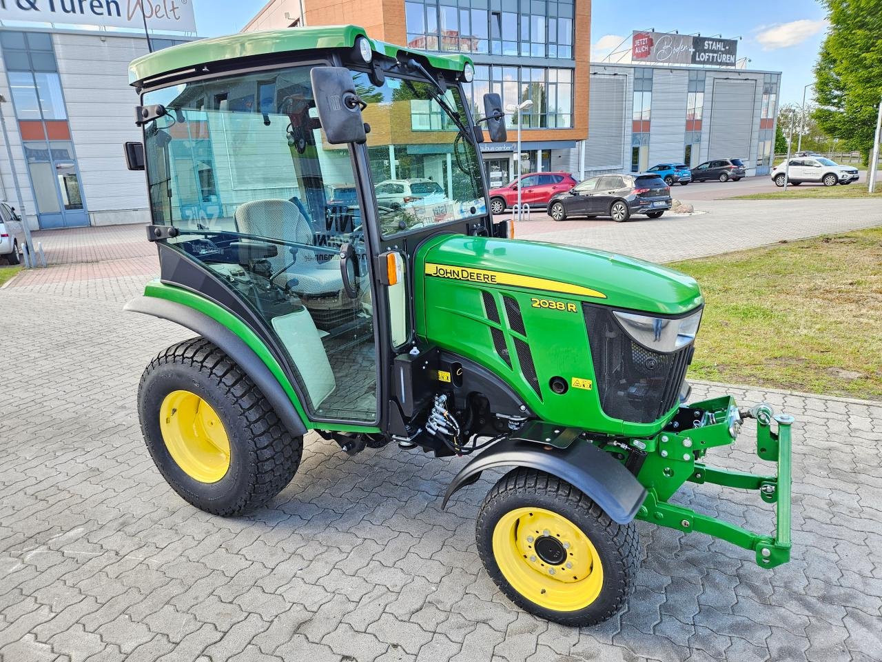 Traktor typu John Deere 2038R, Gebrauchtmaschine v Stuhr (Obrázok 3)
