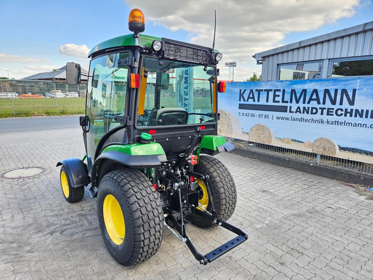 Traktor typu John Deere 2038R, Gebrauchtmaschine v Stuhr (Obrázok 4)