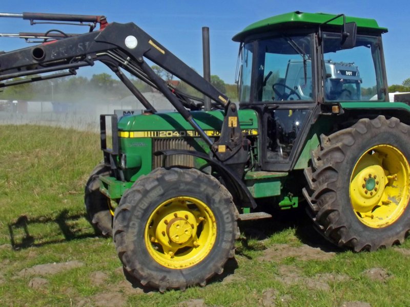 Traktor des Typs John Deere 2040+Frontlader, Gebrauchtmaschine in Mittelsdorf (Bild 1)