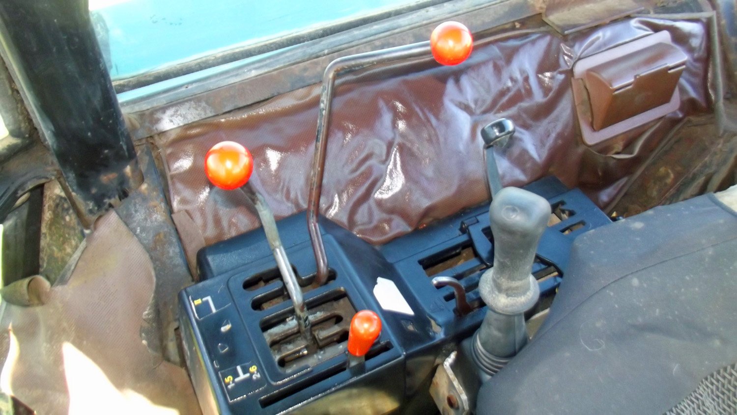 Traktor от тип John Deere 2040+Frontlader, Gebrauchtmaschine в Mittelsdorf (Снимка 5)