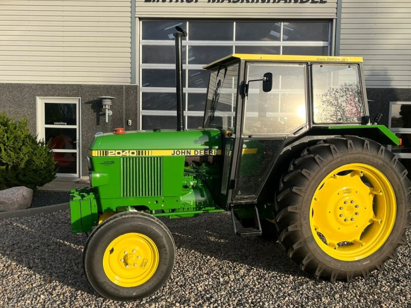 Traktor Türe ait John Deere 2040 Med nye dæk hele vejen rundt, Gebrauchtmaschine içinde Lintrup (resim 1)