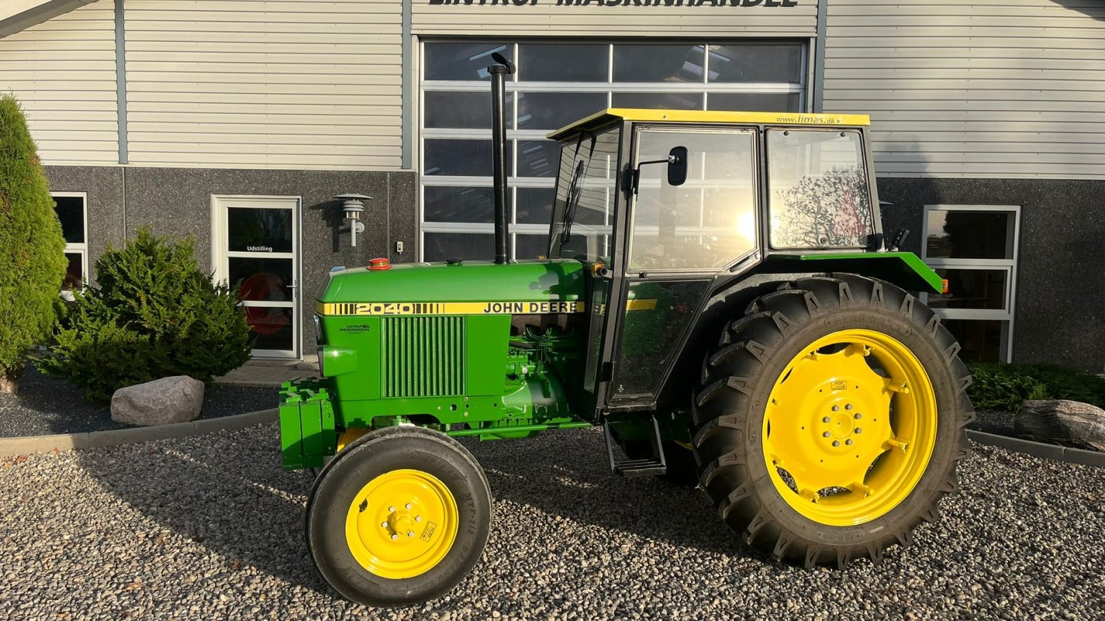 Traktor vrste John Deere 2040 Med nye dæk hele vejen rundt, Gebrauchtmaschine v Lintrup (Slika 1)
