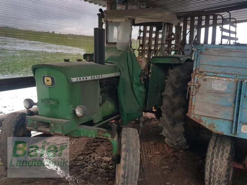 Traktor del tipo John Deere 2120, Gebrauchtmaschine en OBERNDORF-HOCHMOESSINGEN