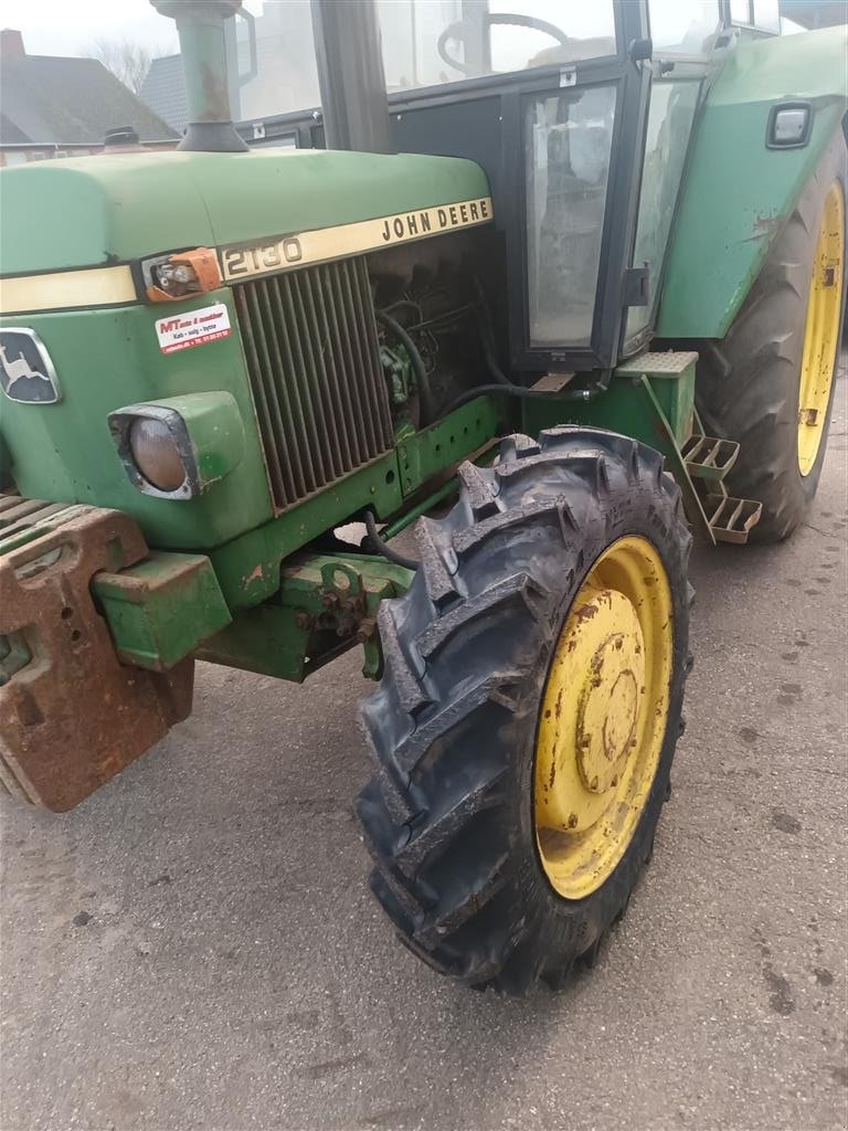 Traktor of the type John Deere 2130 4wd, Gebrauchtmaschine in Roslev (Picture 4)