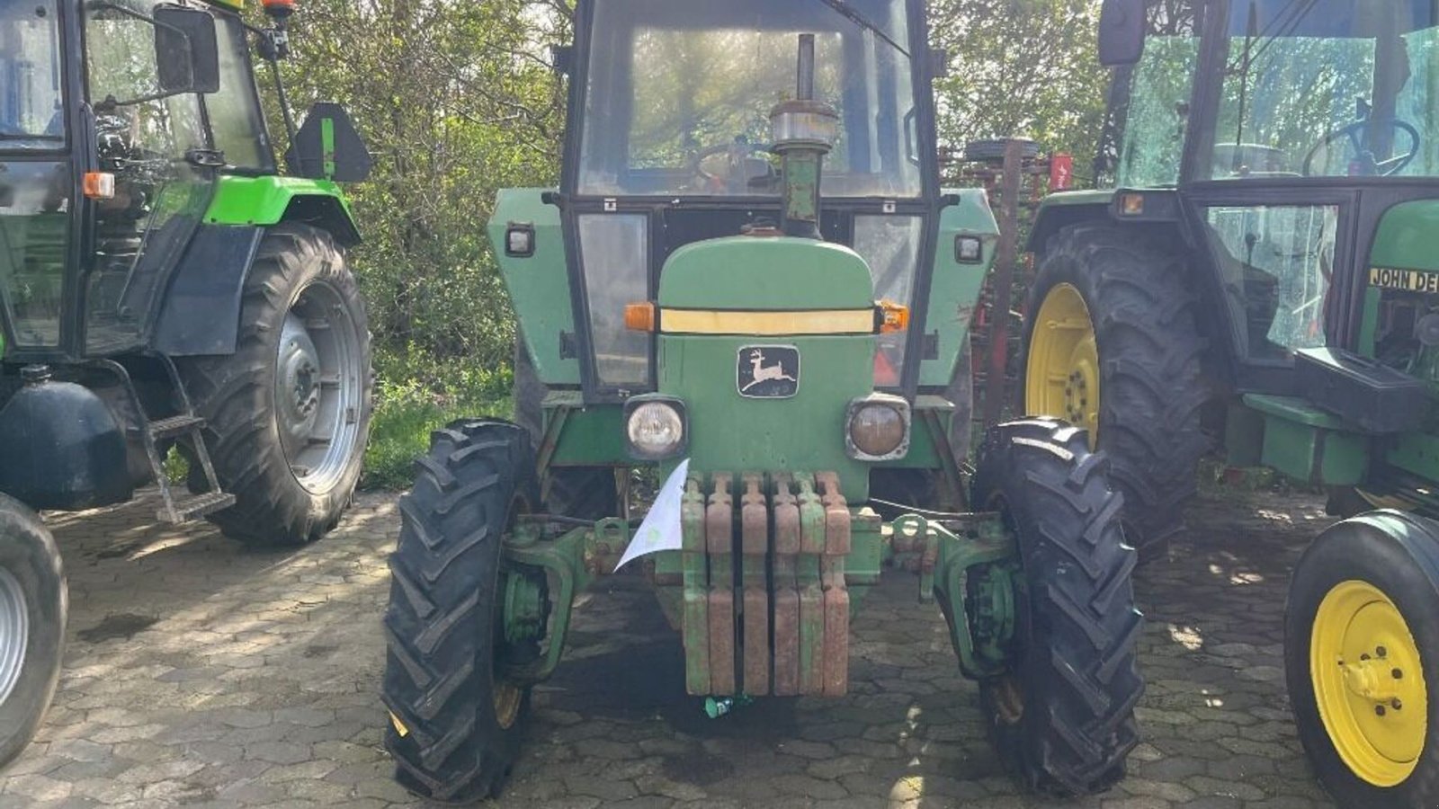 Traktor типа John Deere 2130 D 4 X 4, Gebrauchtmaschine в Rødovre (Фотография 2)