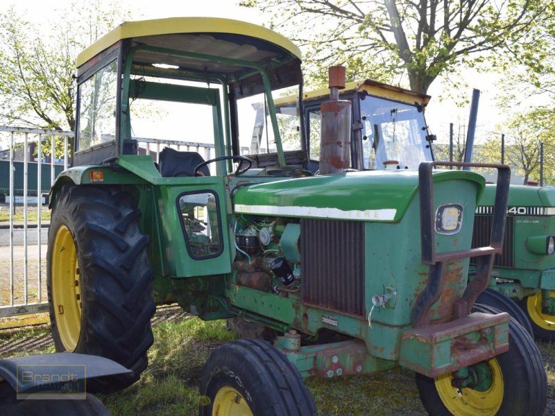 Traktor des Typs John Deere 2130, Gebrauchtmaschine in Oyten (Bild 1)