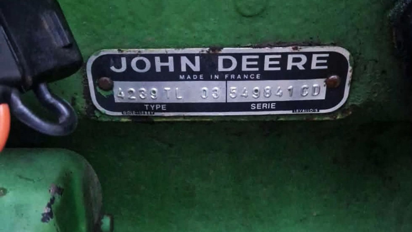 Traktor tipa John Deere 2140 / MOMSFRI / med frontlæsser / 6300 timer / 2 redskaber, Gebrauchtmaschine u Arden (Slika 6)