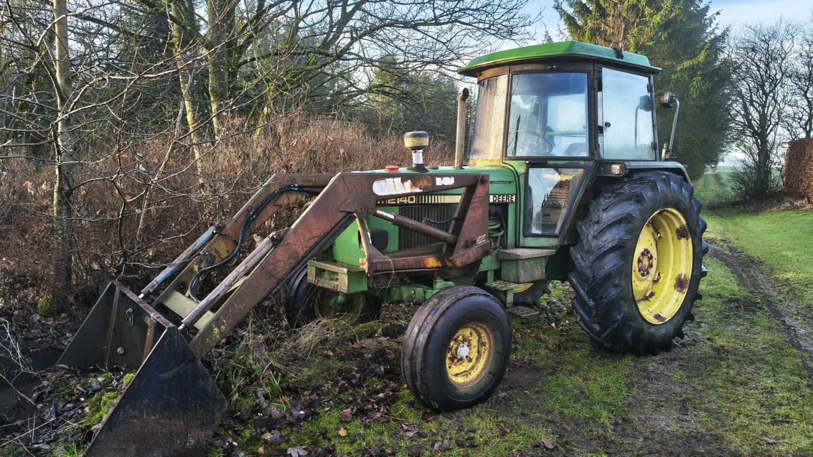 Traktor tipa John Deere 2140 / MOMSFRI / med frontlæsser / 6300 timer / 2 redskaber, Gebrauchtmaschine u Arden (Slika 1)