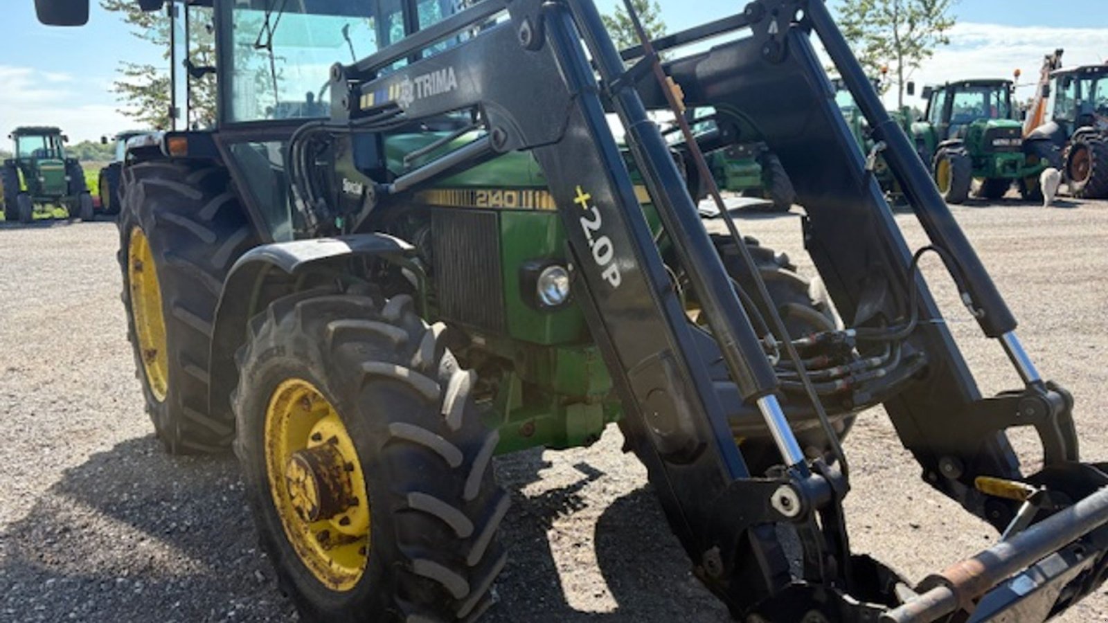 Traktor of the type John Deere 2140 SGII med frontlæsser TRIMA 2.0P, Gebrauchtmaschine in Dronninglund (Picture 5)