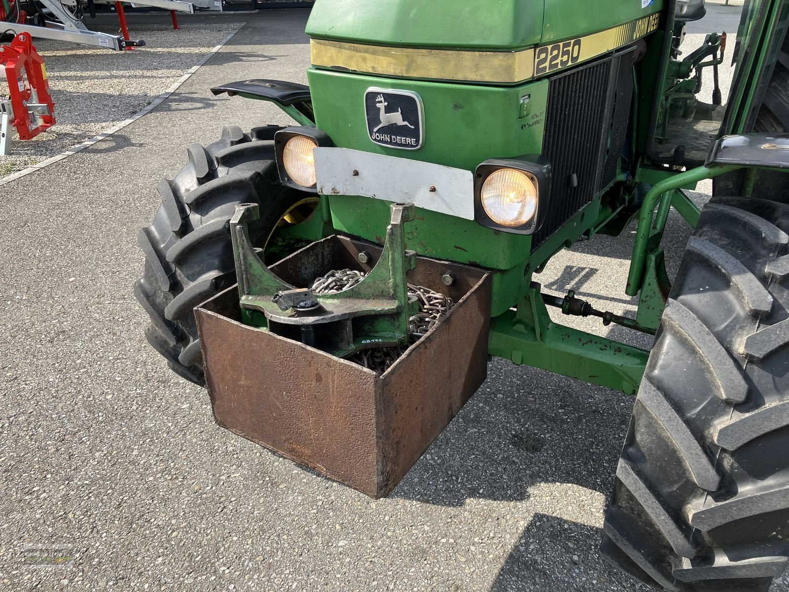Traktor des Typs John Deere 2250 A Standard, Gebrauchtmaschine in Gampern (Bild 7)