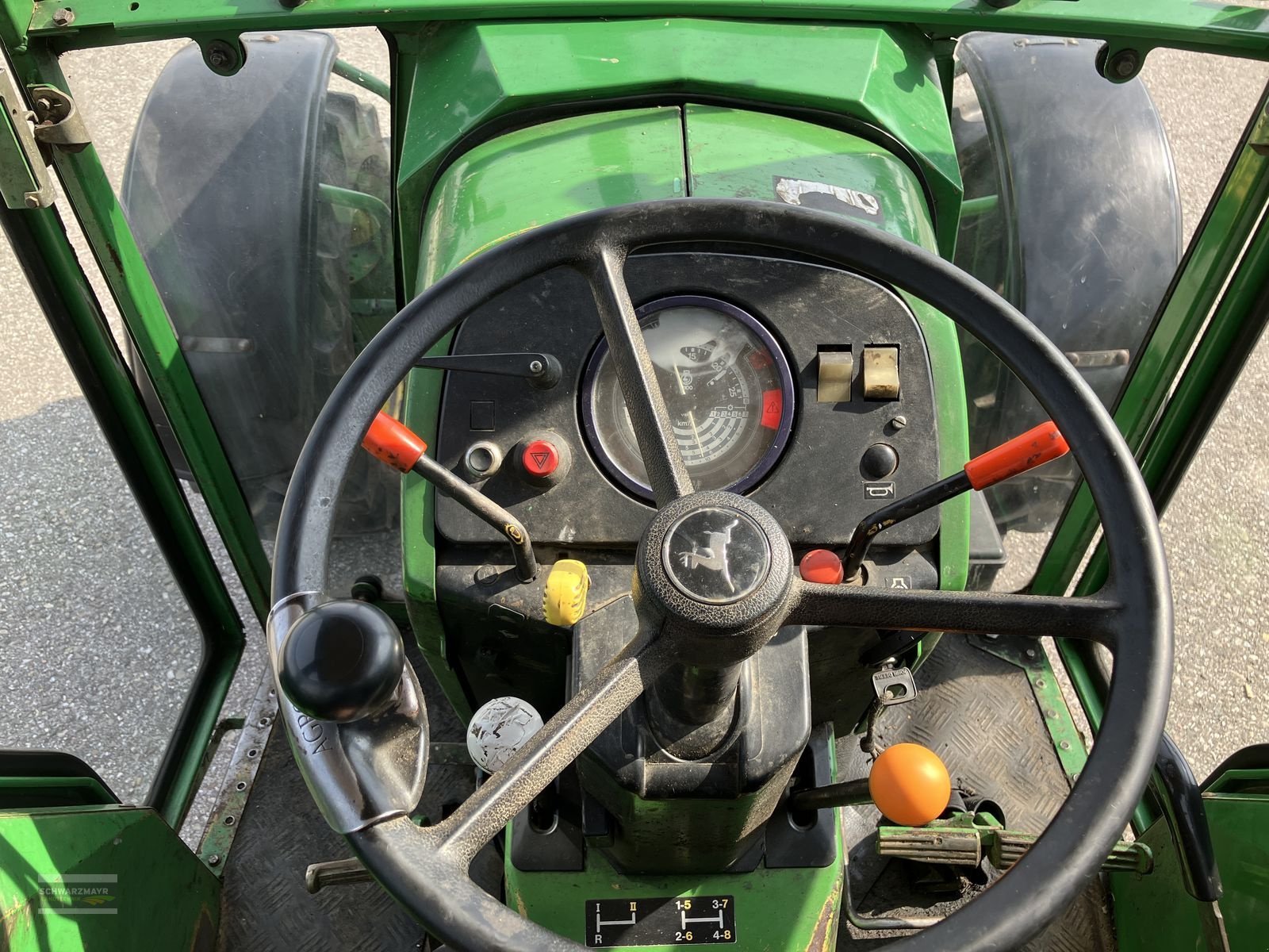 Traktor des Typs John Deere 2250 A Standard, Gebrauchtmaschine in Gampern (Bild 15)