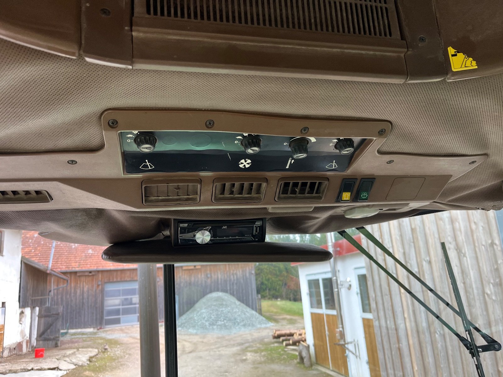 Traktor typu John Deere 2250 SG2, Gebrauchtmaschine v Wiesenfelden (Obrázek 12)