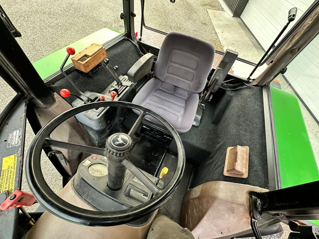 Traktor типа John Deere 2250, Gebrauchtmaschine в Linde (dr) (Фотография 3)