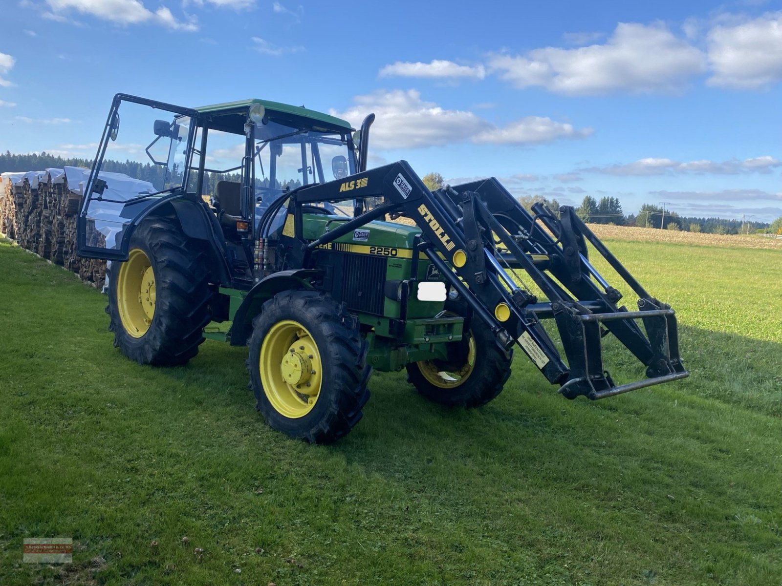 Traktor des Typs John Deere 2250, Gebrauchtmaschine in Epfendorf (Bild 4)