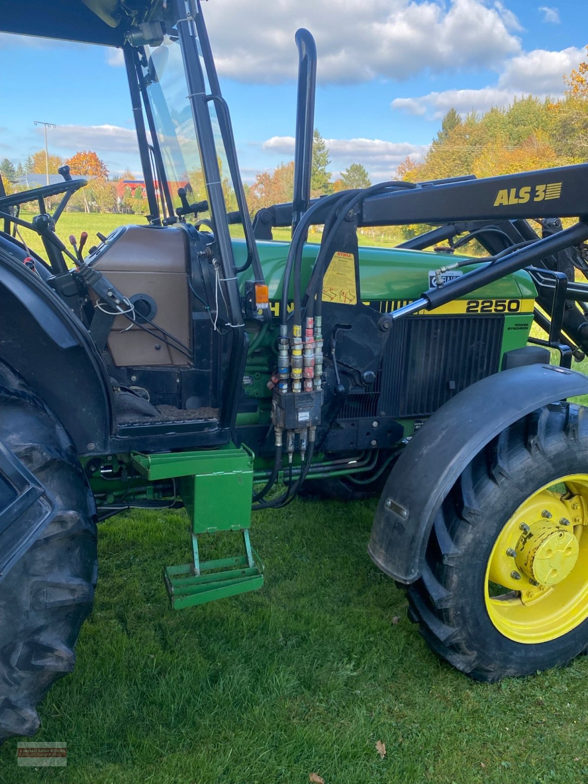 Traktor des Typs John Deere 2250, Gebrauchtmaschine in Epfendorf (Bild 5)