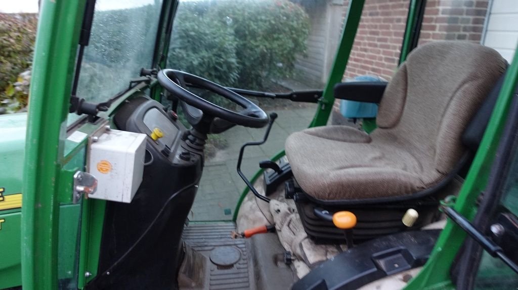 Traktor типа John Deere 2320 4x4, Gebrauchtmaschine в IJsselmuiden (Фотография 7)