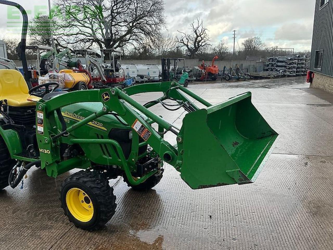 Traktor типа John Deere 2520 compact tractor (st25690), Gebrauchtmaschine в SHAFTESBURY (Фотография 11)