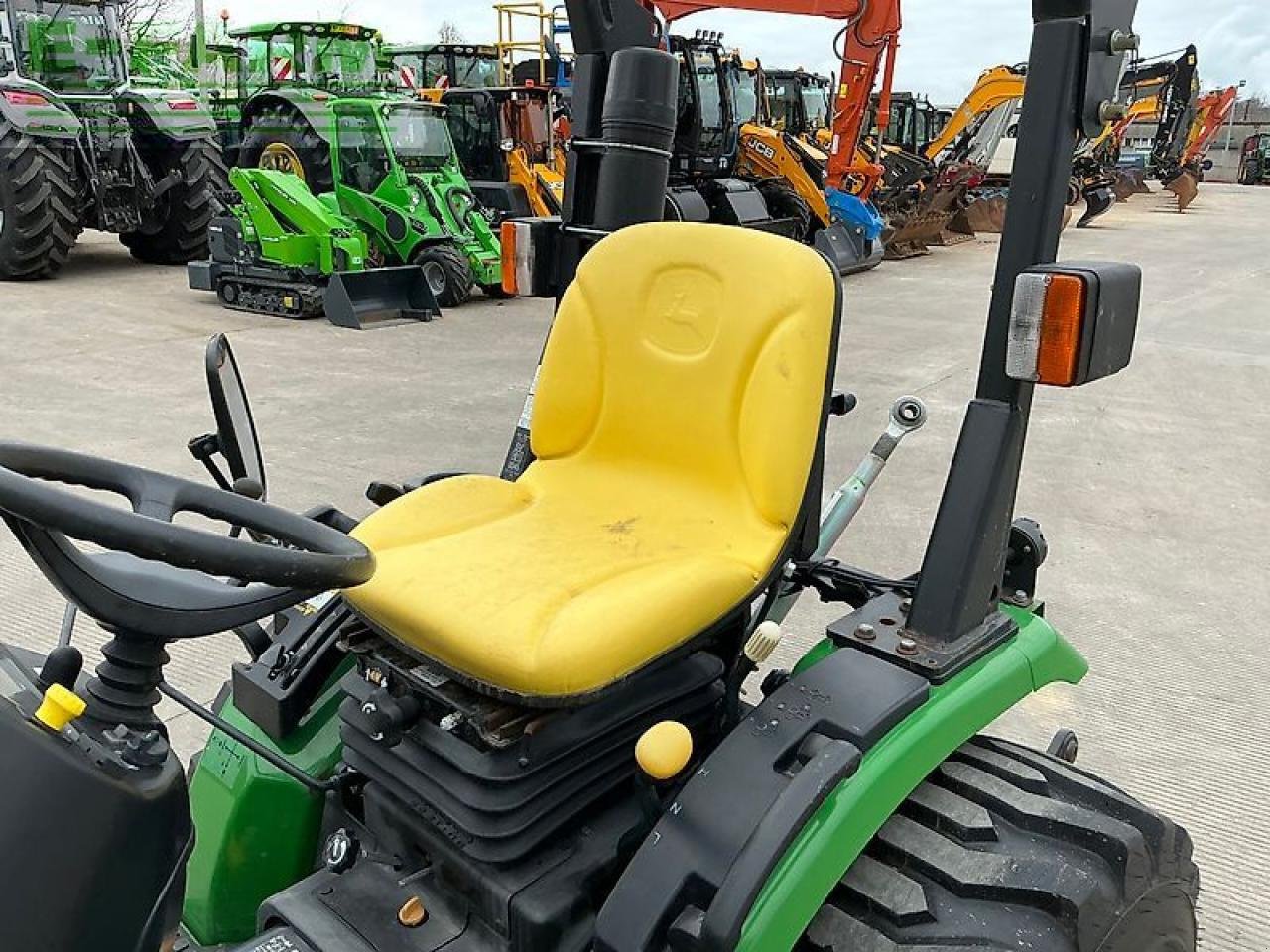 Traktor typu John Deere 2520 compact tractor (st25690), Gebrauchtmaschine v SHAFTESBURY (Obrázok 17)