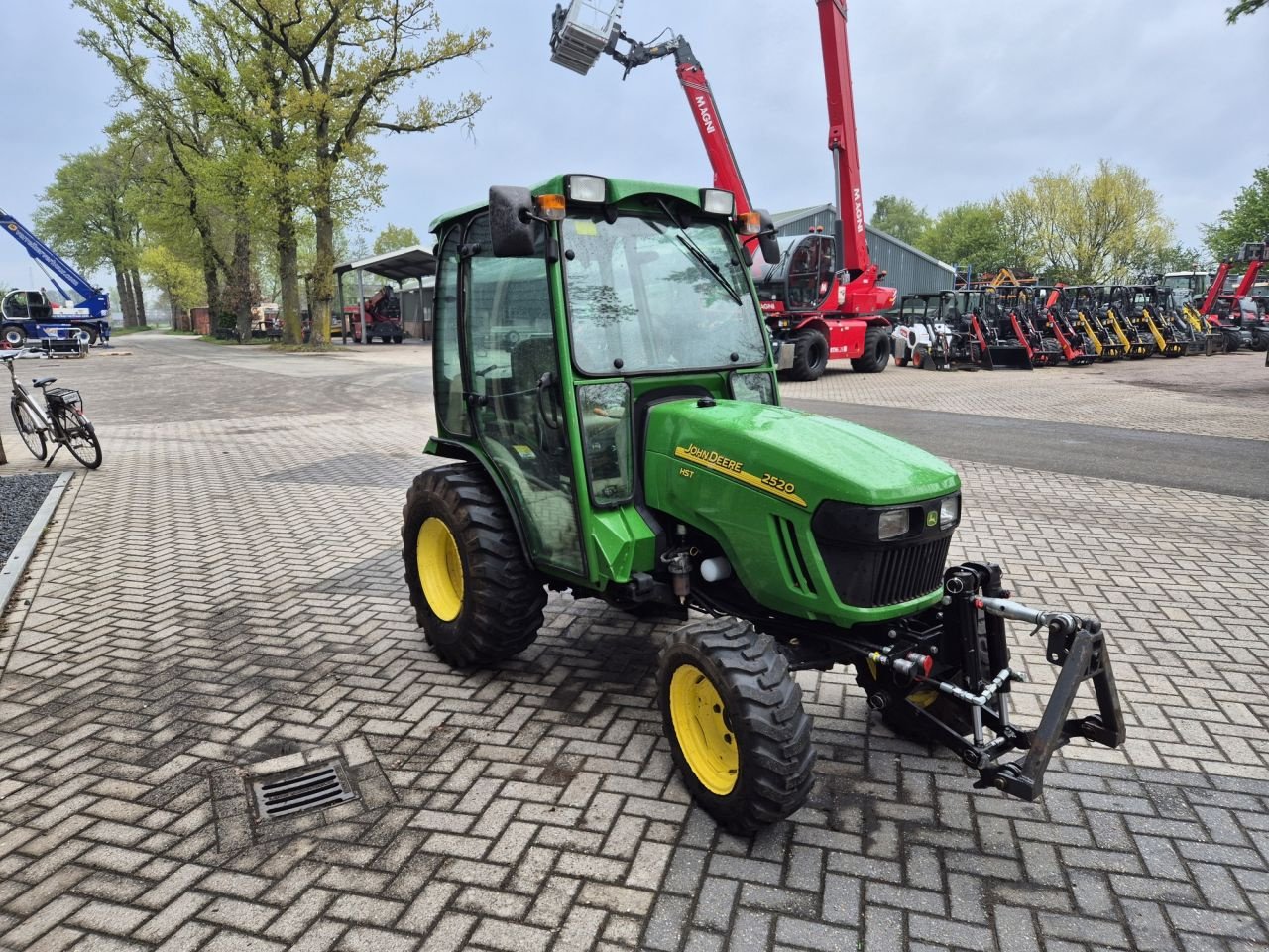 Traktor of the type John Deere 2520, Gebrauchtmaschine in Lunteren (Picture 8)