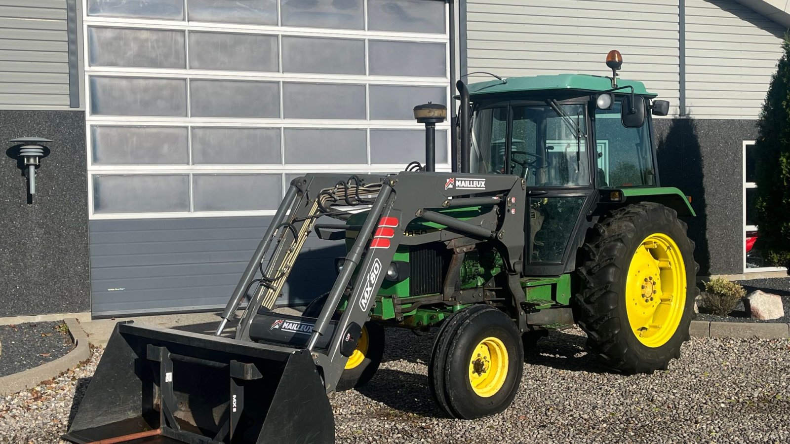 Traktor tipa John Deere 2850 Med frontlæsser, Gebrauchtmaschine u Lintrup (Slika 2)