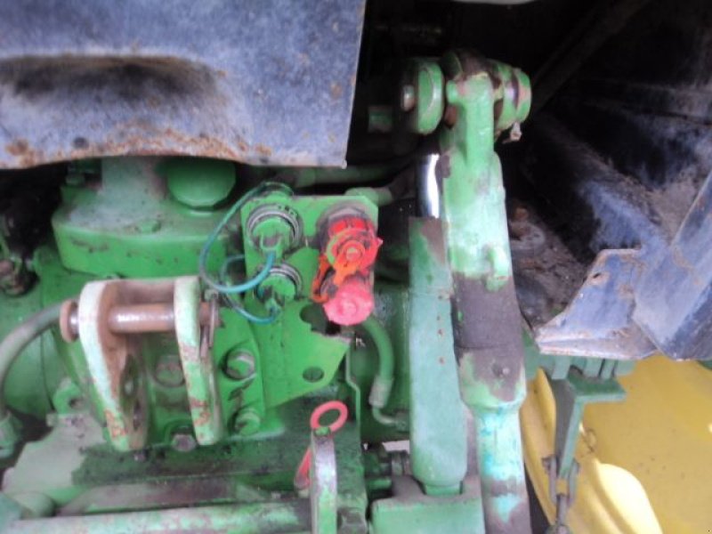 Traktor del tipo John Deere 2850, Gebrauchtmaschine In MOULLE (Immagine 7)