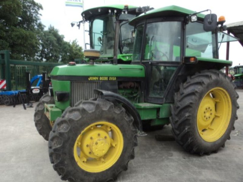 Traktor des Typs John Deere 2850, Gebrauchtmaschine in MOULLE (Bild 1)