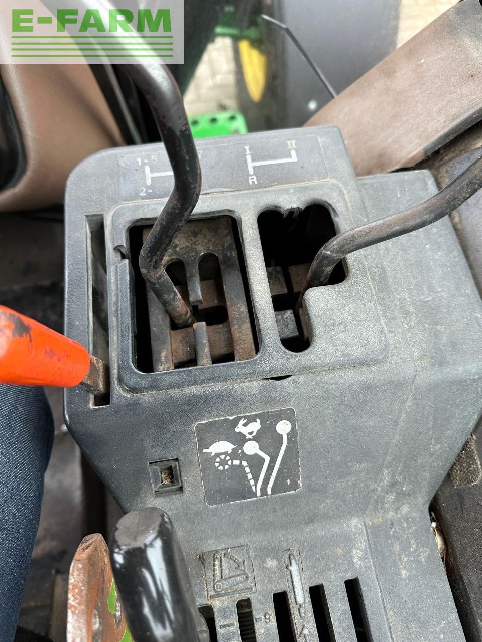 Traktor of the type John Deere 2850, Gebrauchtmaschine in Hamburg (Picture 7)